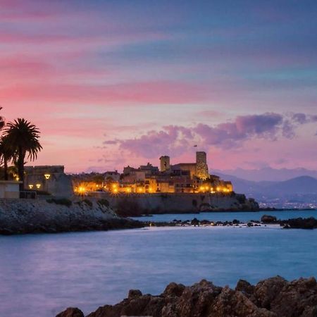 Amazing New Property In The Heart Of The Old Town Of Antibes Dış mekan fotoğraf