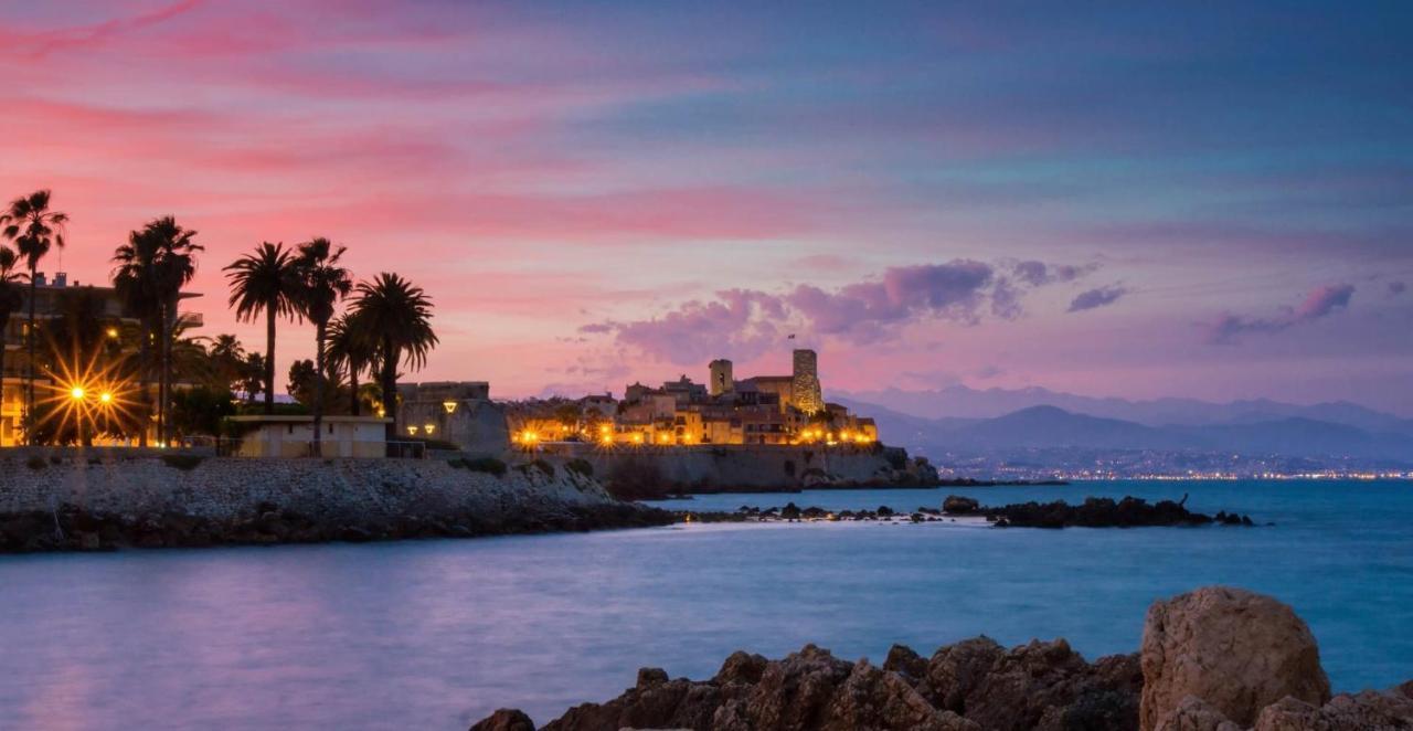 Amazing New Property In The Heart Of The Old Town Of Antibes Dış mekan fotoğraf